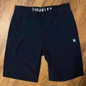 Hurley Mens Hybrid Shorts, Surf to Sand, Black. 30 waist. Excellent condition!